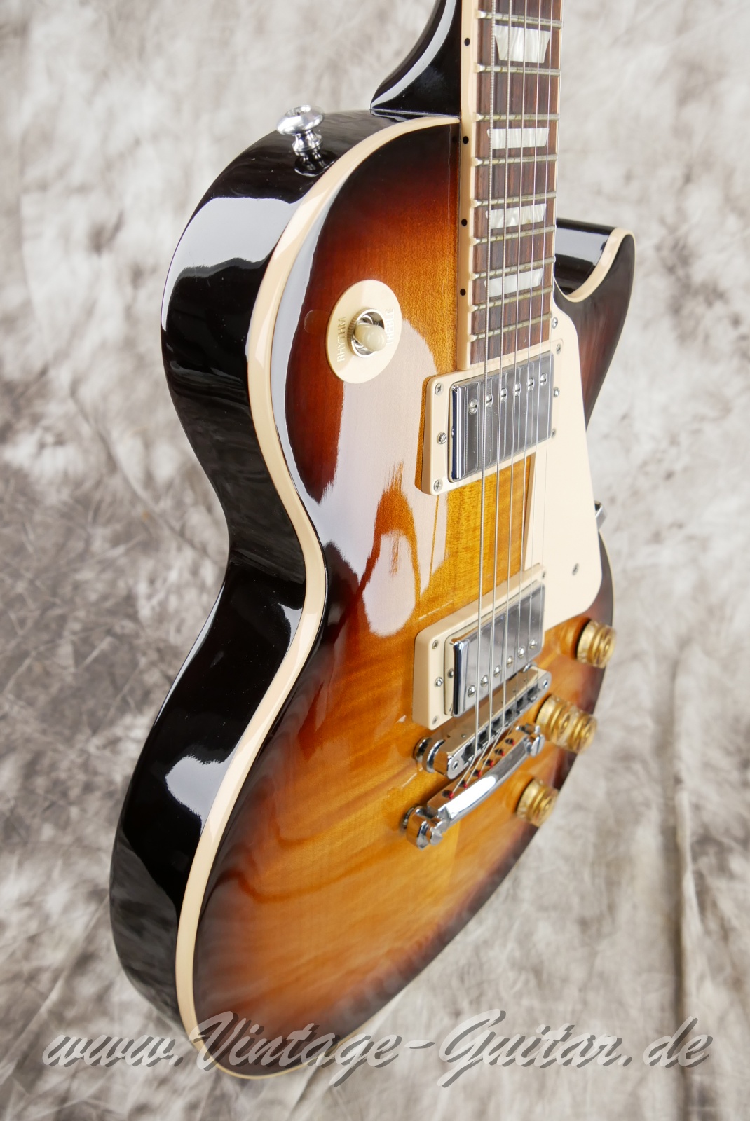 img/vintage/5825/Gibson _Les_Paul_Traditional_Desert_Burst_2016-009.JPG